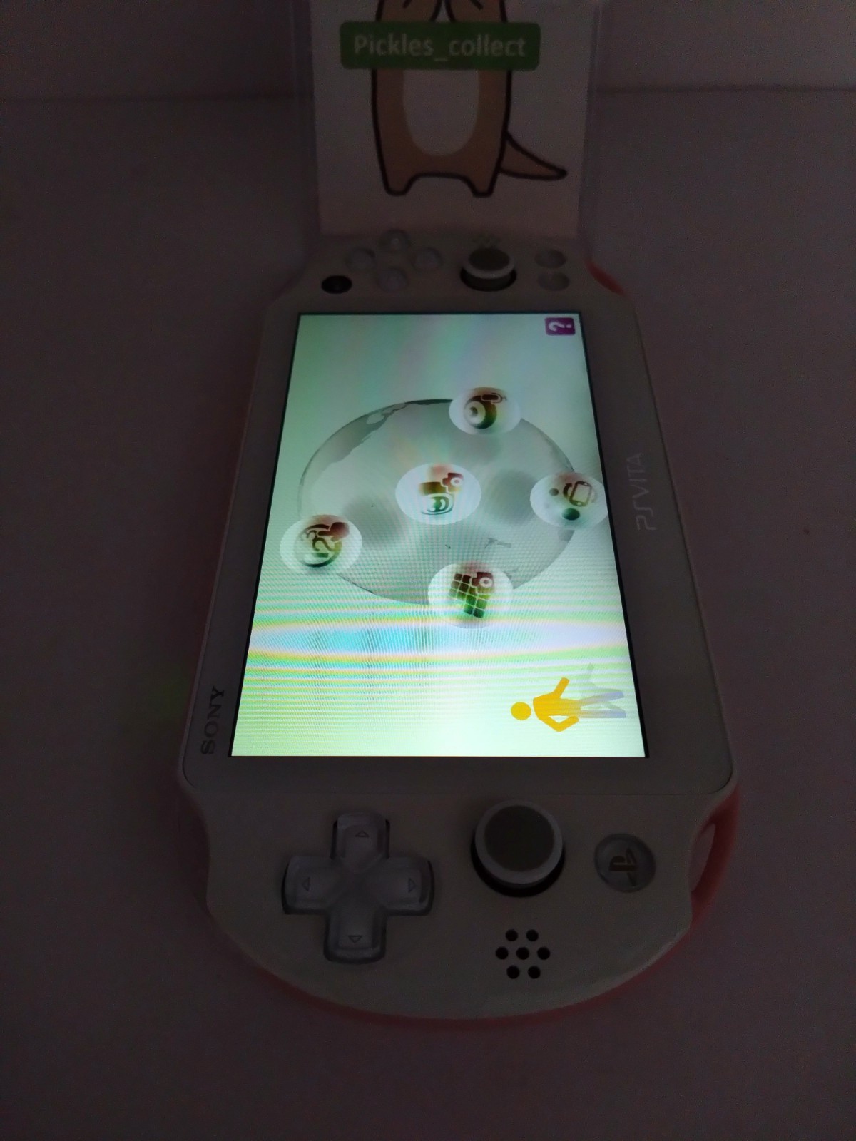 PS Vita Light Pink White Console only PCH-2000 ZA19 Wi-Fi PSV Tested 0528D