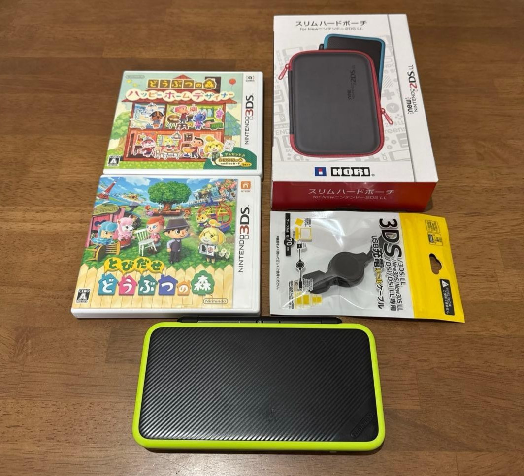 Nintendo 2DS LL – Black/Lime w/games Tested