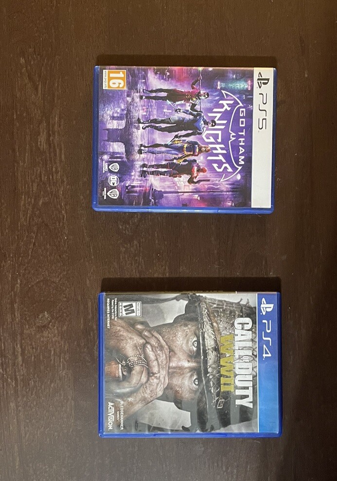 PS5 Disc version 3 Controls, 8 Games, Charging Dock All Items In Photos Included
