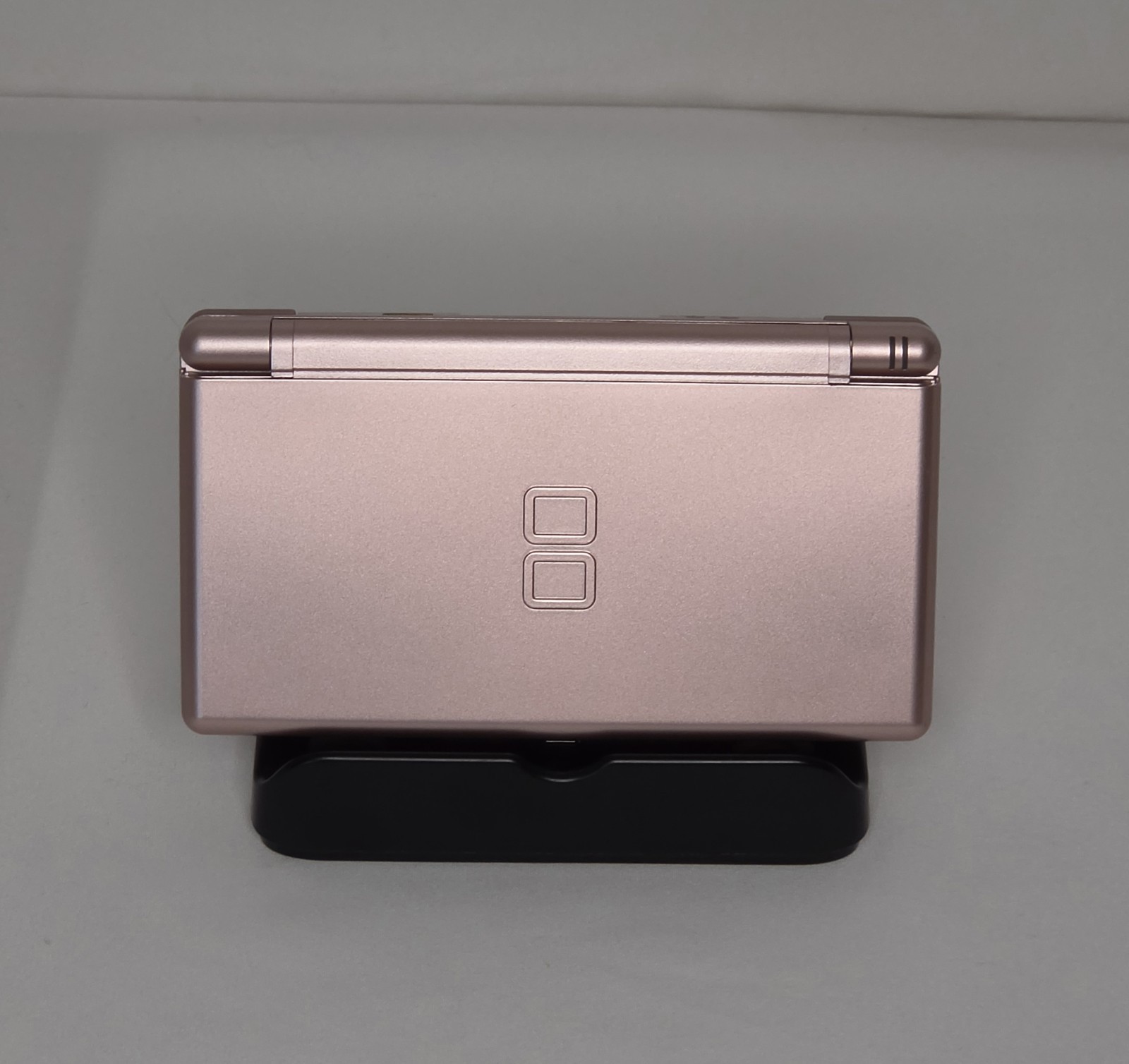 Nintendo DS Lite Pink Dual Screen Touchscreen Handheld Console USG-001
