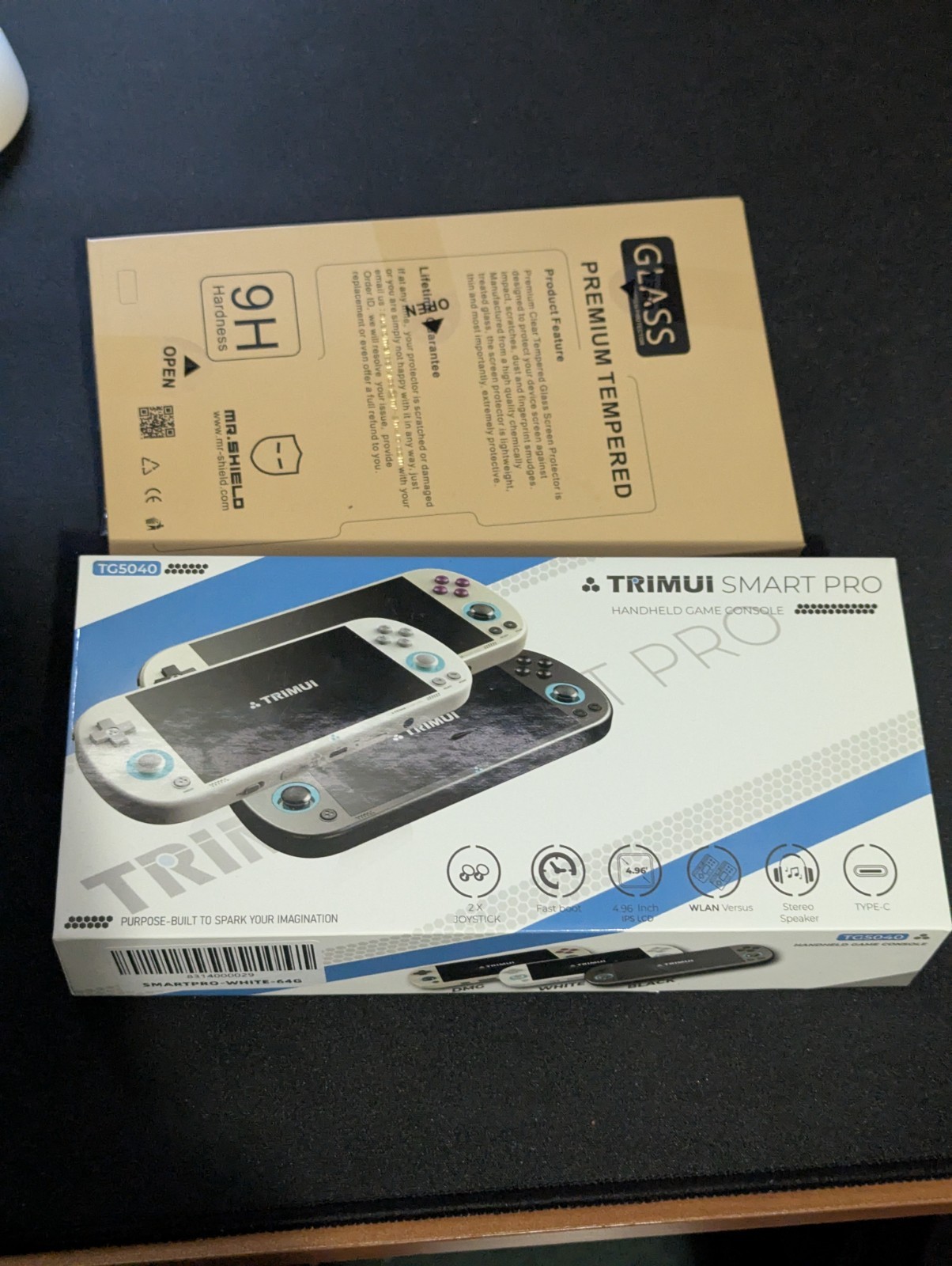 Trimui Smart Pro – New In Box – 64GB w/ Screen Protectors