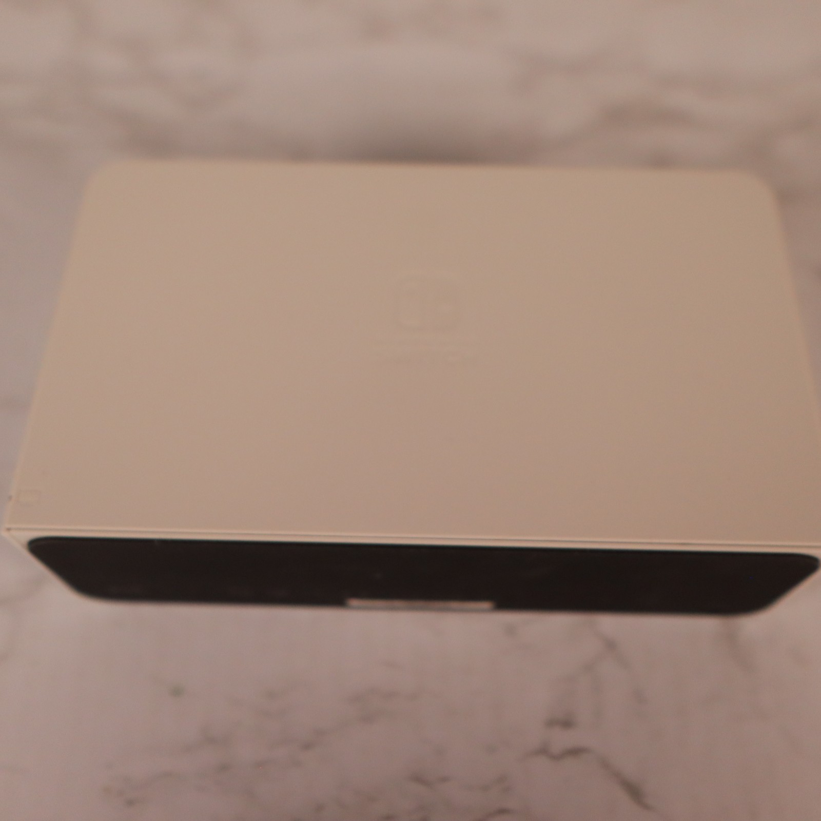 Nintendo Switch – OLED Model with White Joy-Con, Dock, and Charger