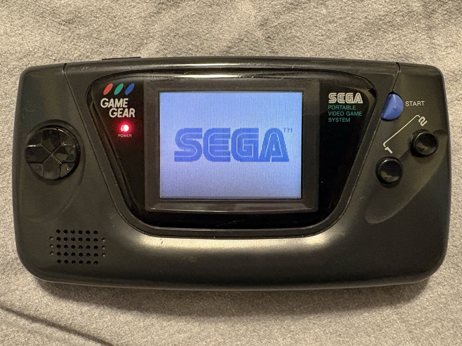WORKING – SEGA Game Gear Black with Sonic the Hedgehog 2 (READ DESCRIPTION)