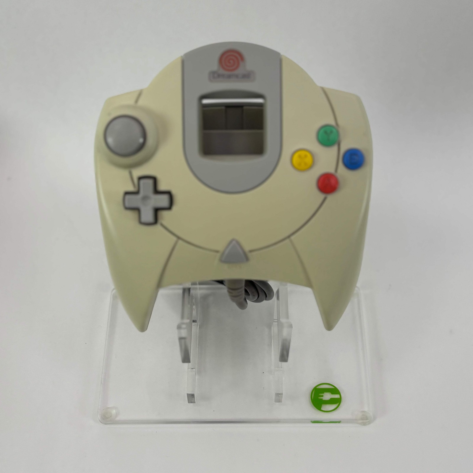 Sega Dreamcast Console Gaming System Bundle White HKT-3020