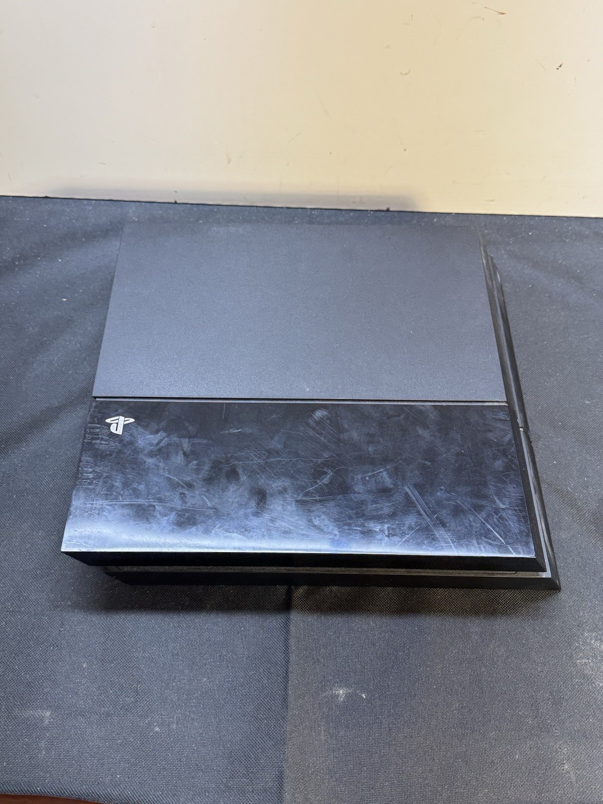 Sony PS4 Console CUH-1001A 500GB Black – ONLY POWER TESTED Console Only