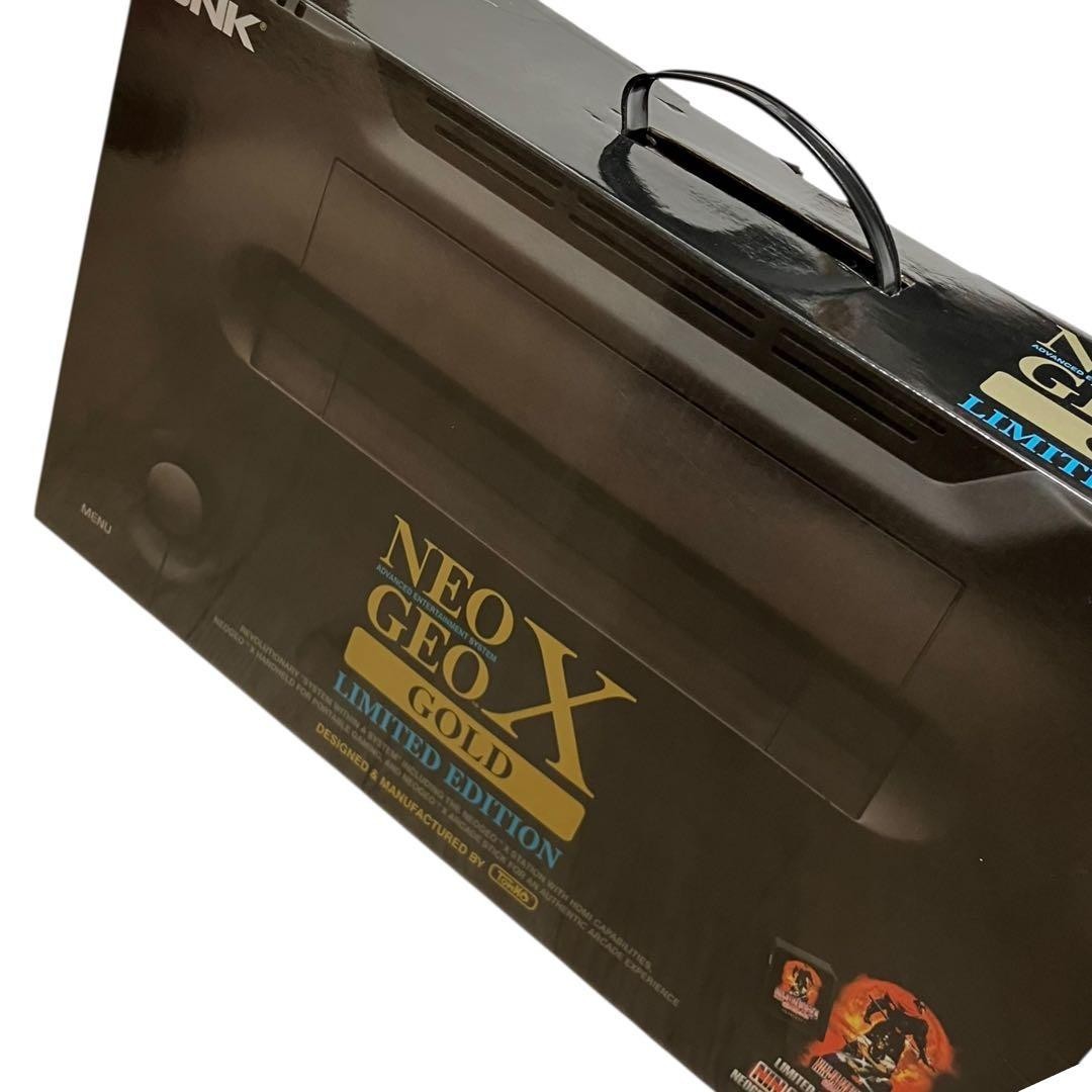 SNK NEO GEO X GOLD Console w/ Game Card Dock 62iqzdkc