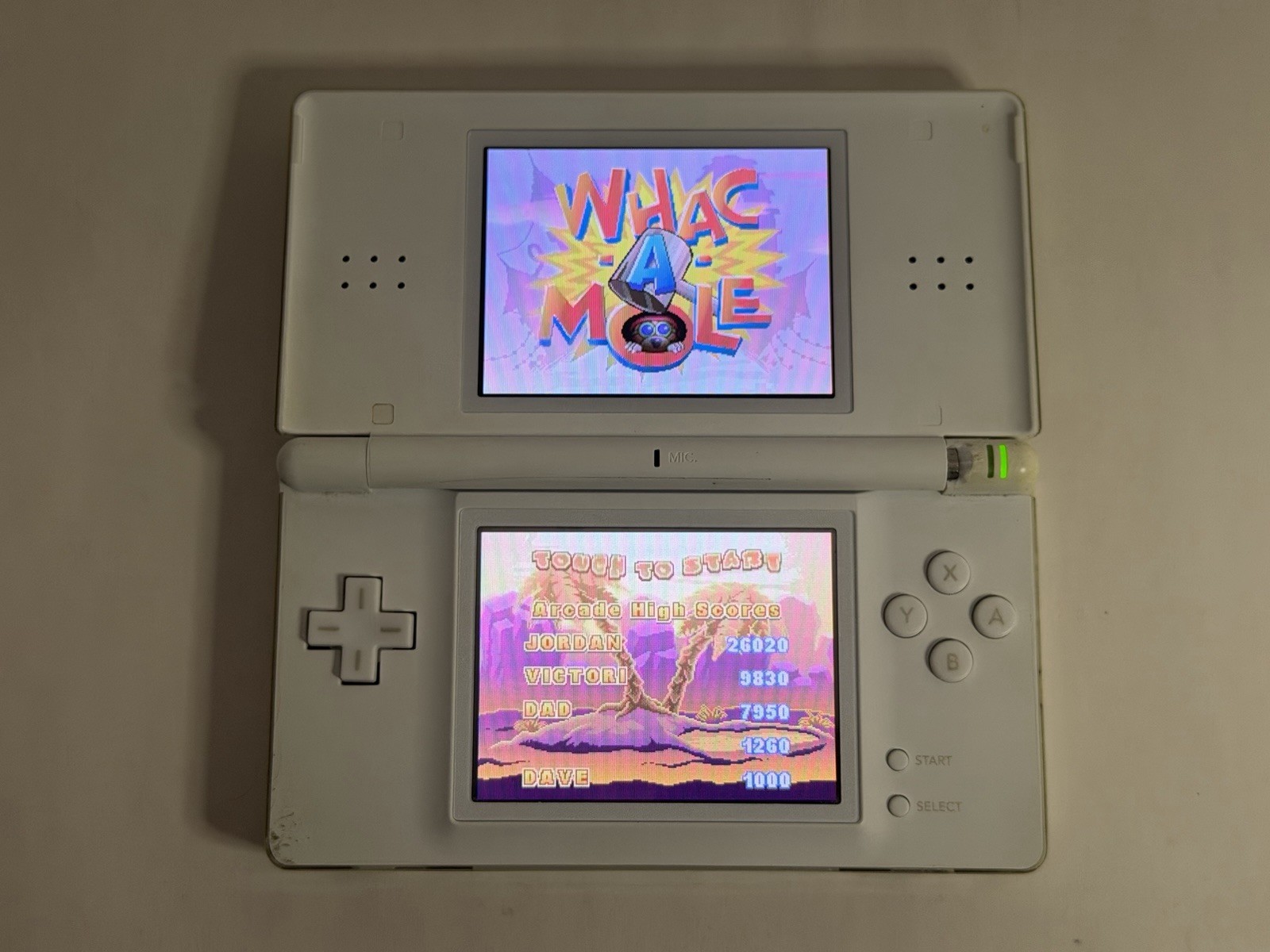 Nintendo DS Lite Crystal White Handheld Console w/ Charger Stylus 7 Games Works