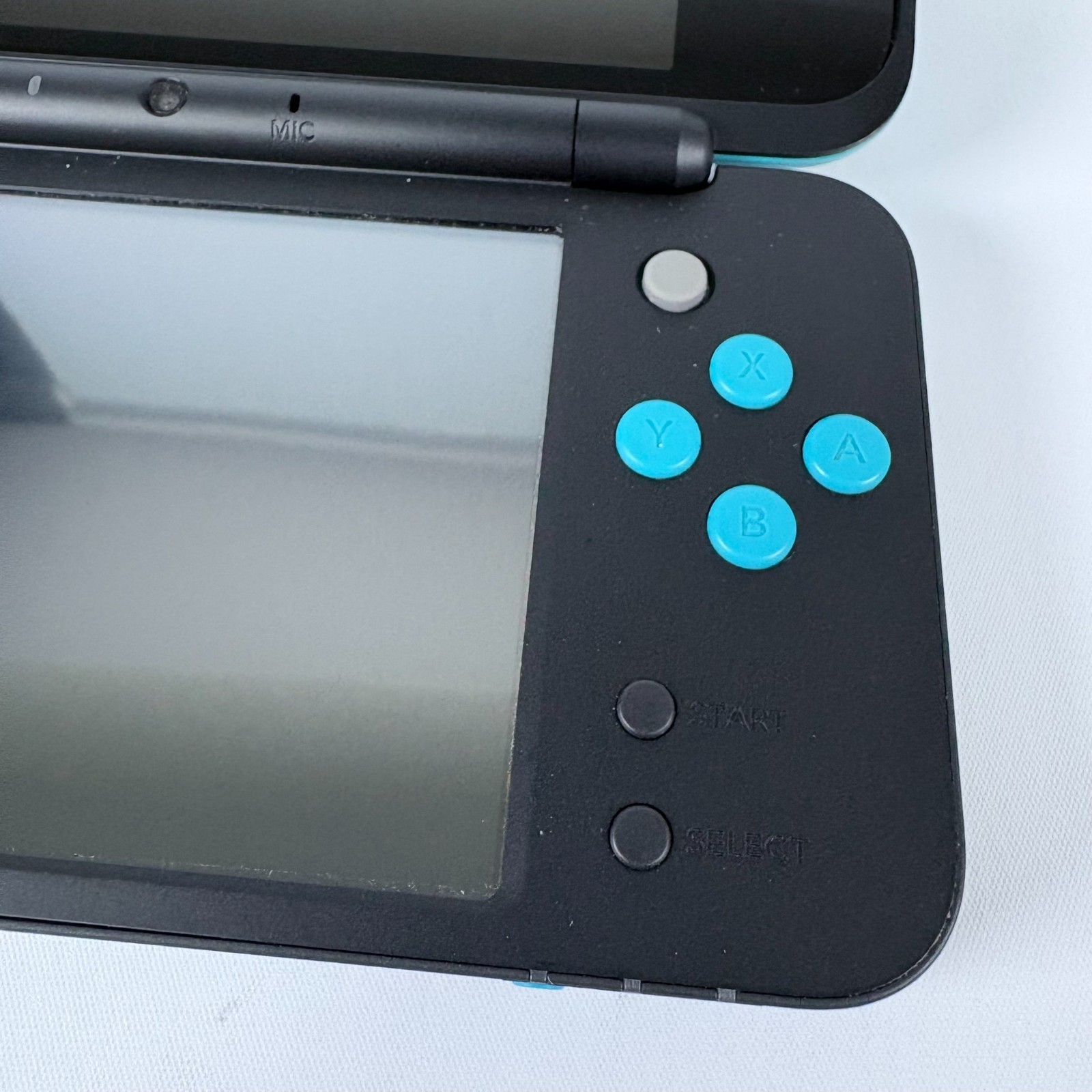 new Nintendo 2DS XL LL Black & Turquoise Blue NTSC-J Japan Console [Near Mint]