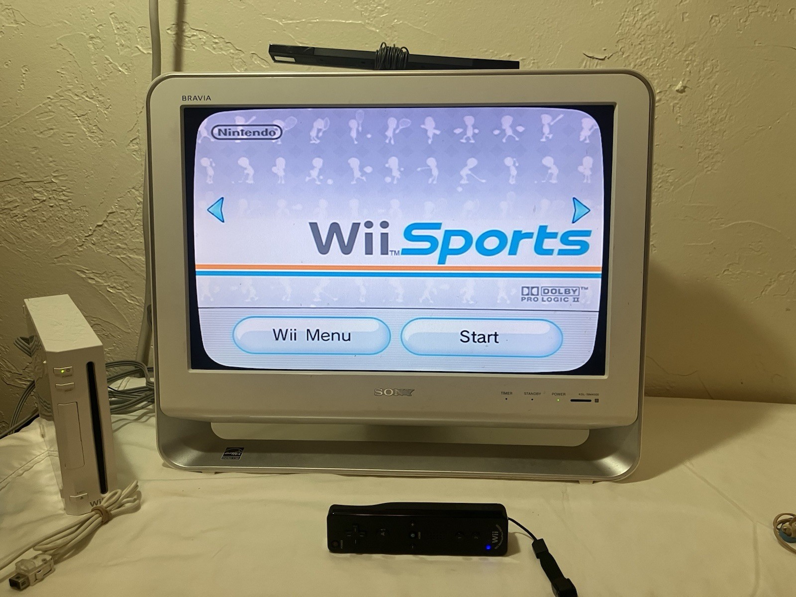 Nintendo Wii RVL-001 Console Bundle W/ Wii Sports, 3 Games & 4 Preloaded, +More!