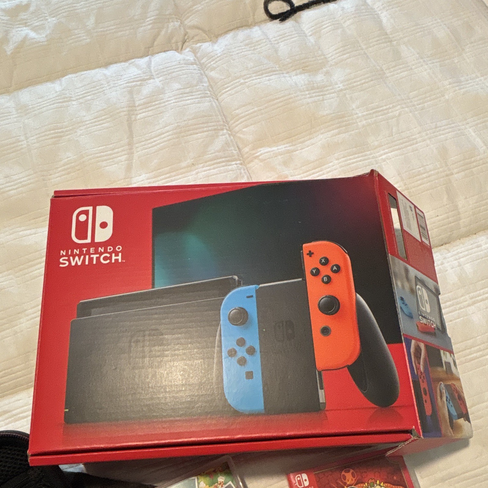 Nintendo Switch HAC-001 Neon Blue/Red Console Bundle w/ Mario Odyssey & MK8