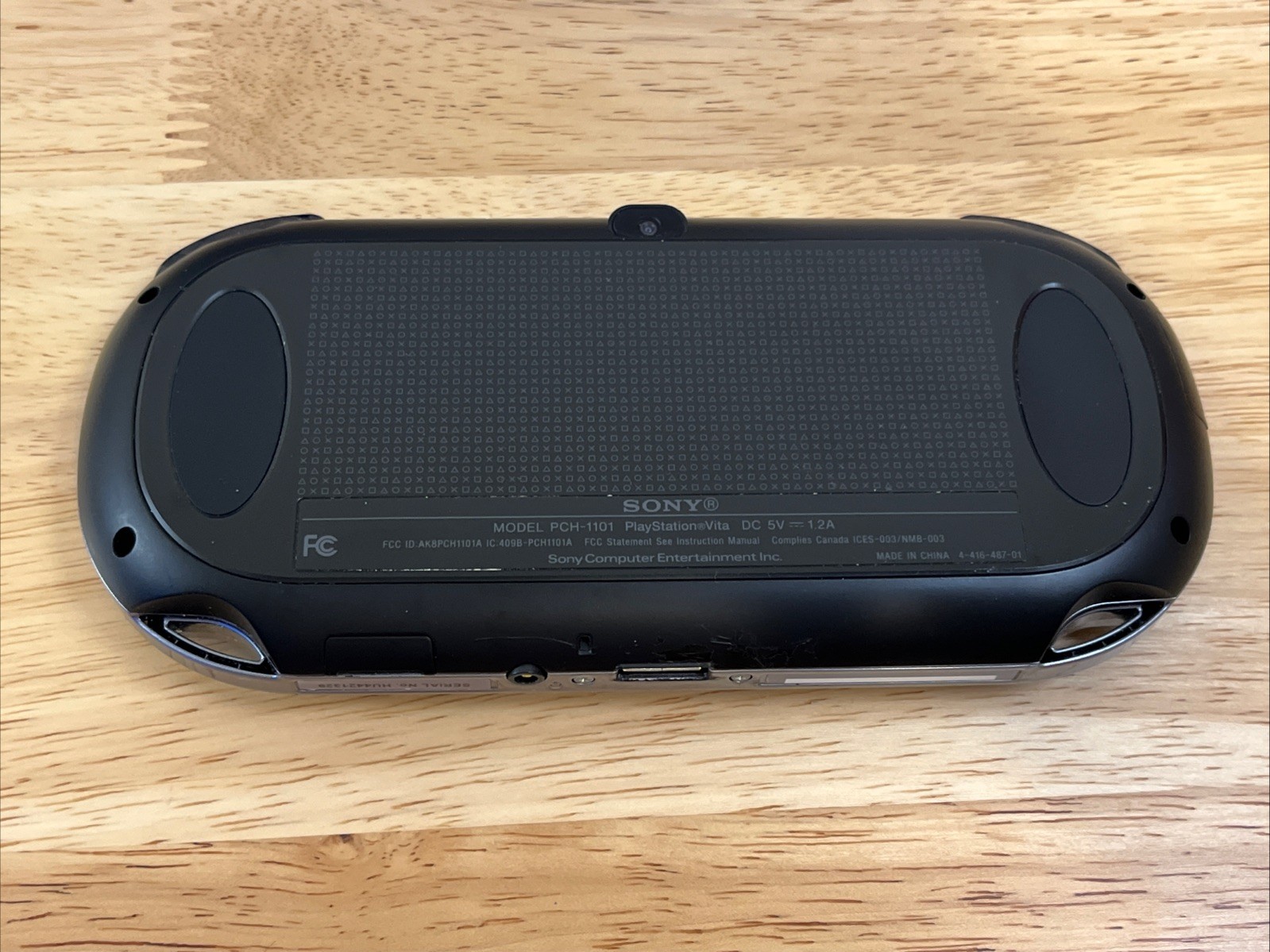 PlayStation Vita PCH-1101 OLED Complete in Box 64GB Card Cradle Case AC Charger