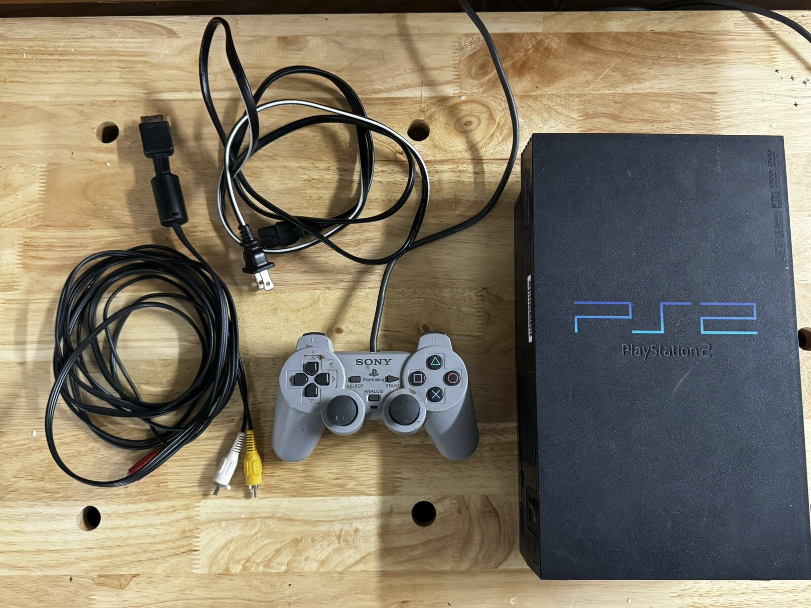 Sony PlayStation 2 Console W Controller And Cables