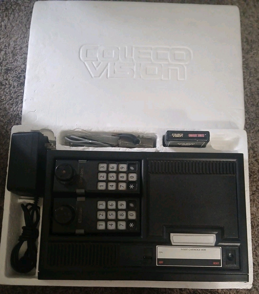 ColecoVision Console Game System With 2 Contollers Complete UNTESTED
