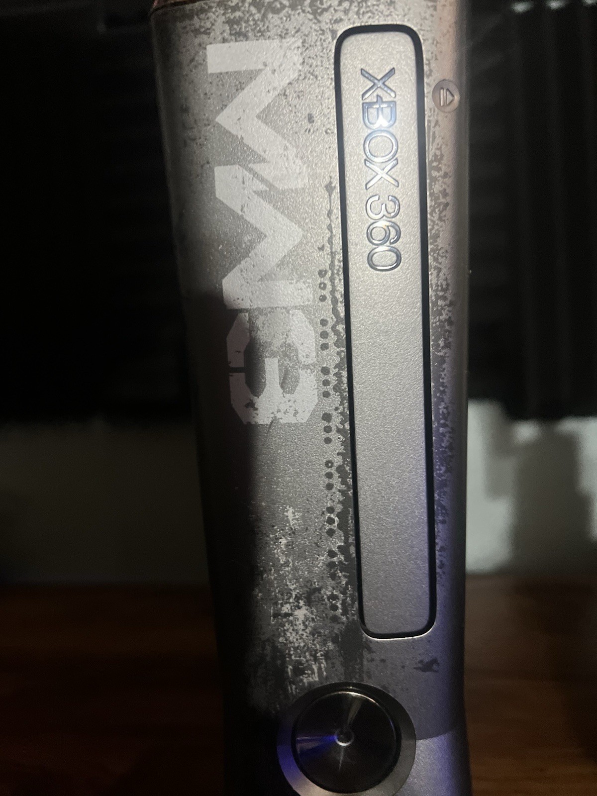 Xbox 360 MW3 Special Edition 250GB Silver