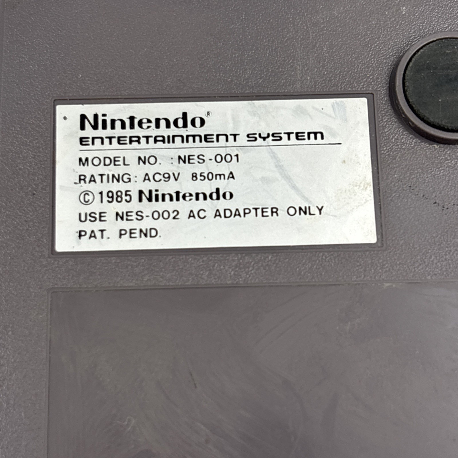 NES-001 Original Nintendo Console Bundle Controller, Gun & Mario/Duck Hunt Game