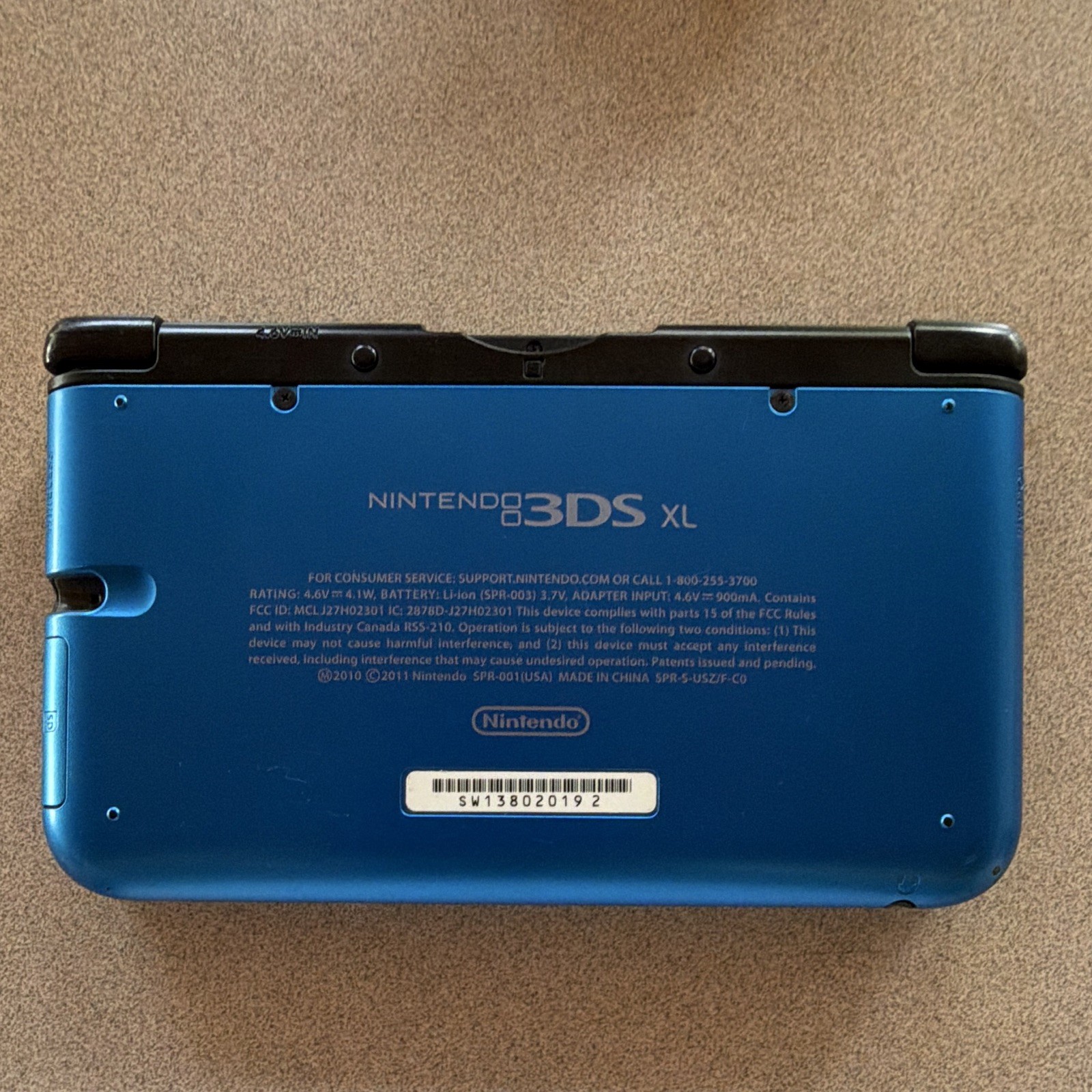 Nintendo 3DS XL Blue/Black Handheld Console w/ Charger Wi-Fi 4GB NTSC-U/C
