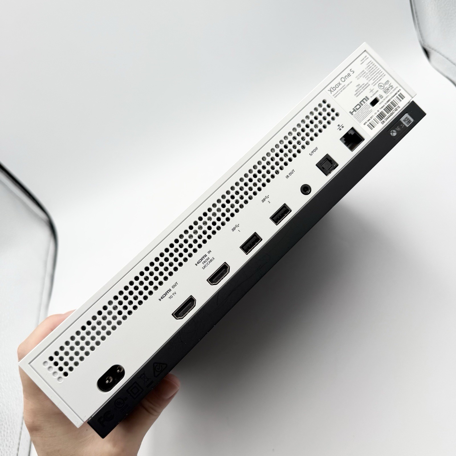 Microsoft Xbox One S White Console 1TB 1681 Cords Controller Tested Minecraft
