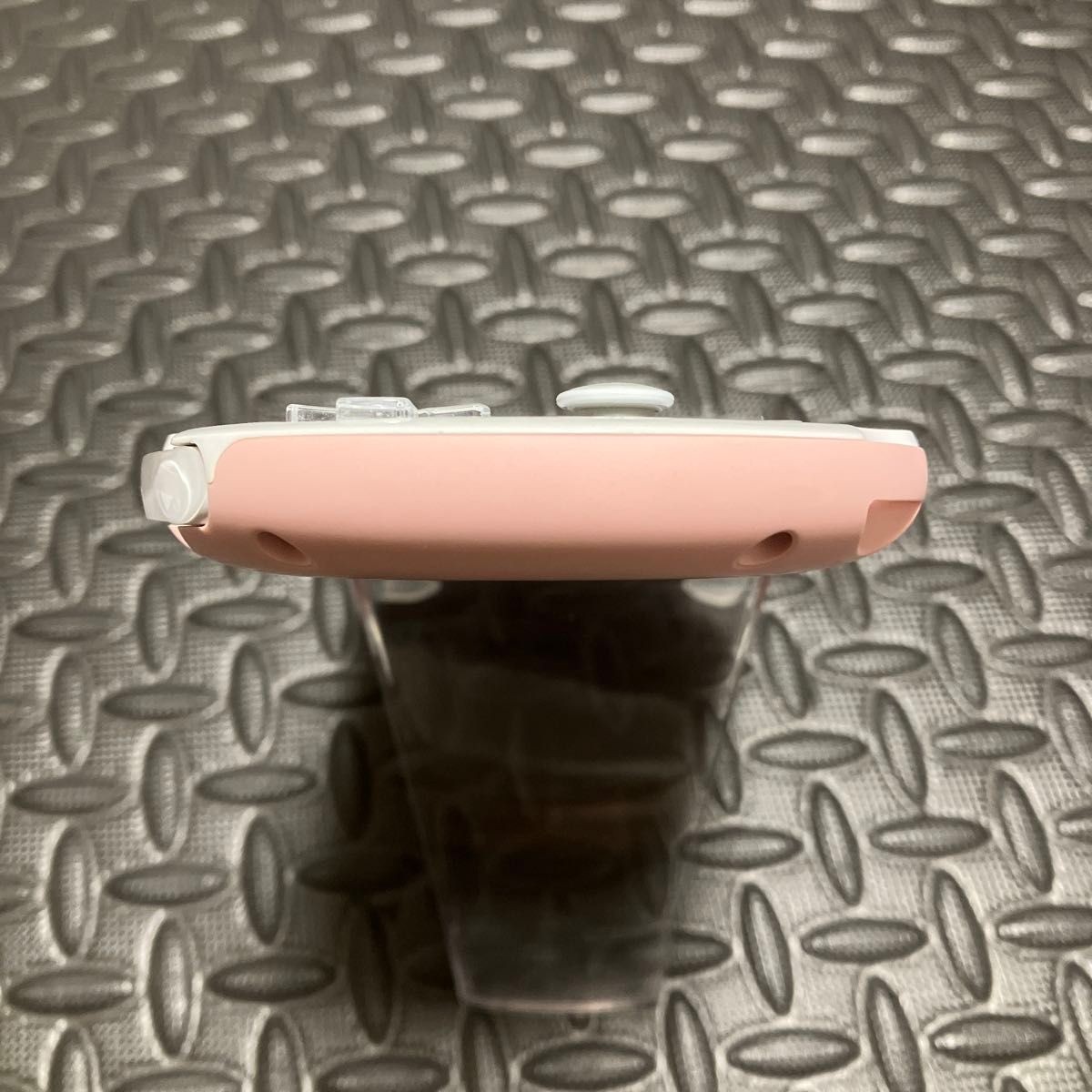 Near Mint PS Vita Light Pink White PCH 2000 ZA19 Console Charger Slim JP