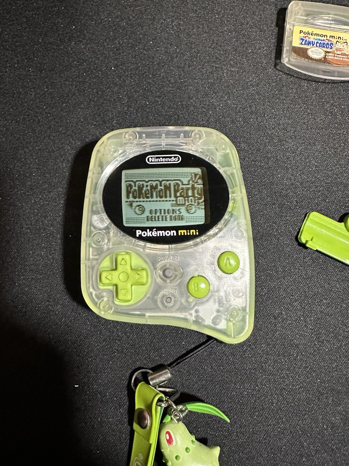 Pokémon Mini Console MIN-001 Chikorita Green W/ 2 Games, Soft case, Charm – US
