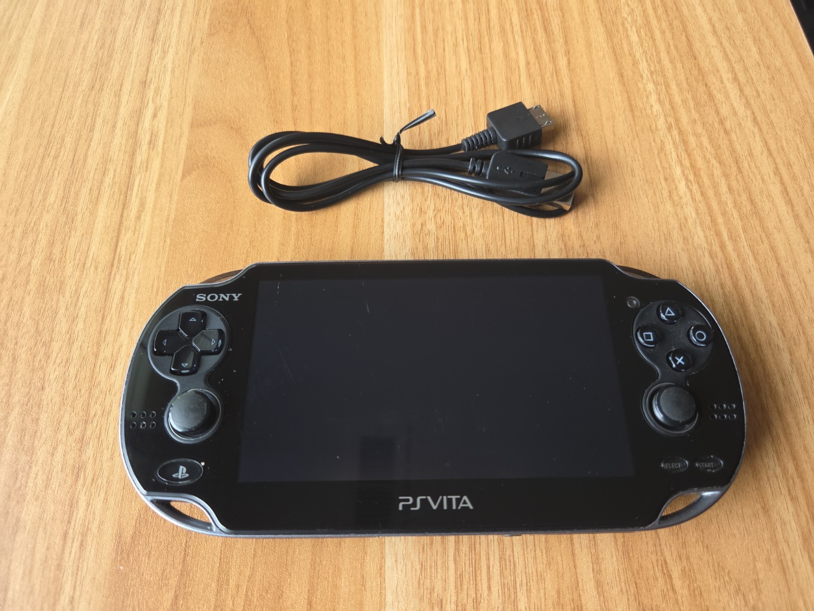 Sony Ps Vita PCH-1100 Crystal Black Model Console And Charger TESTED