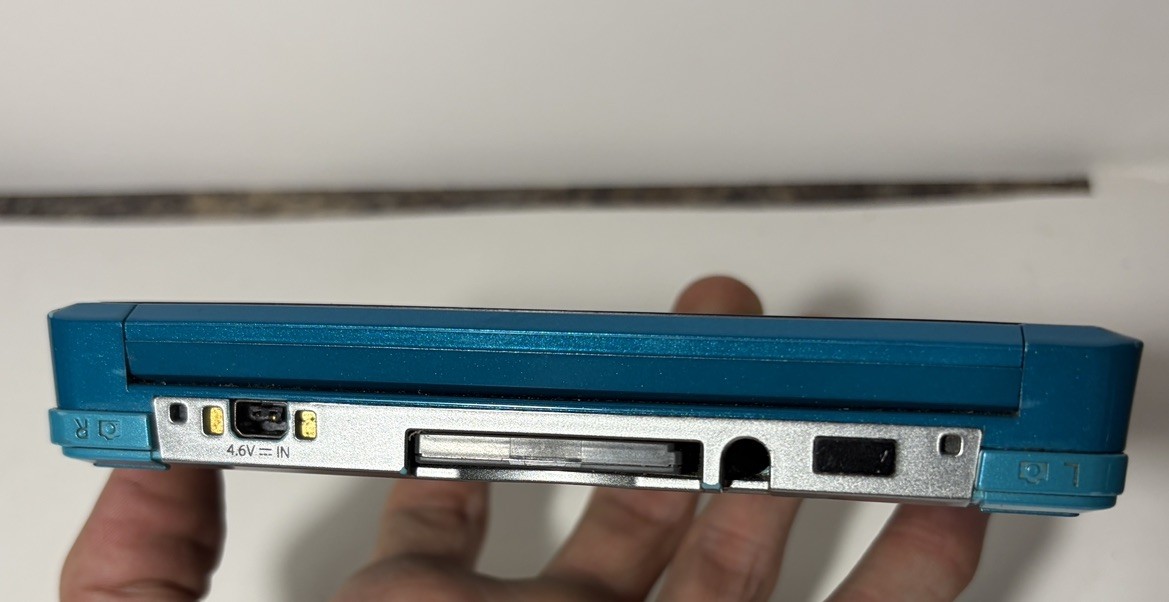 Original Nintendo 3DS Handheld System Aqua Blue Tested Working Console With Game