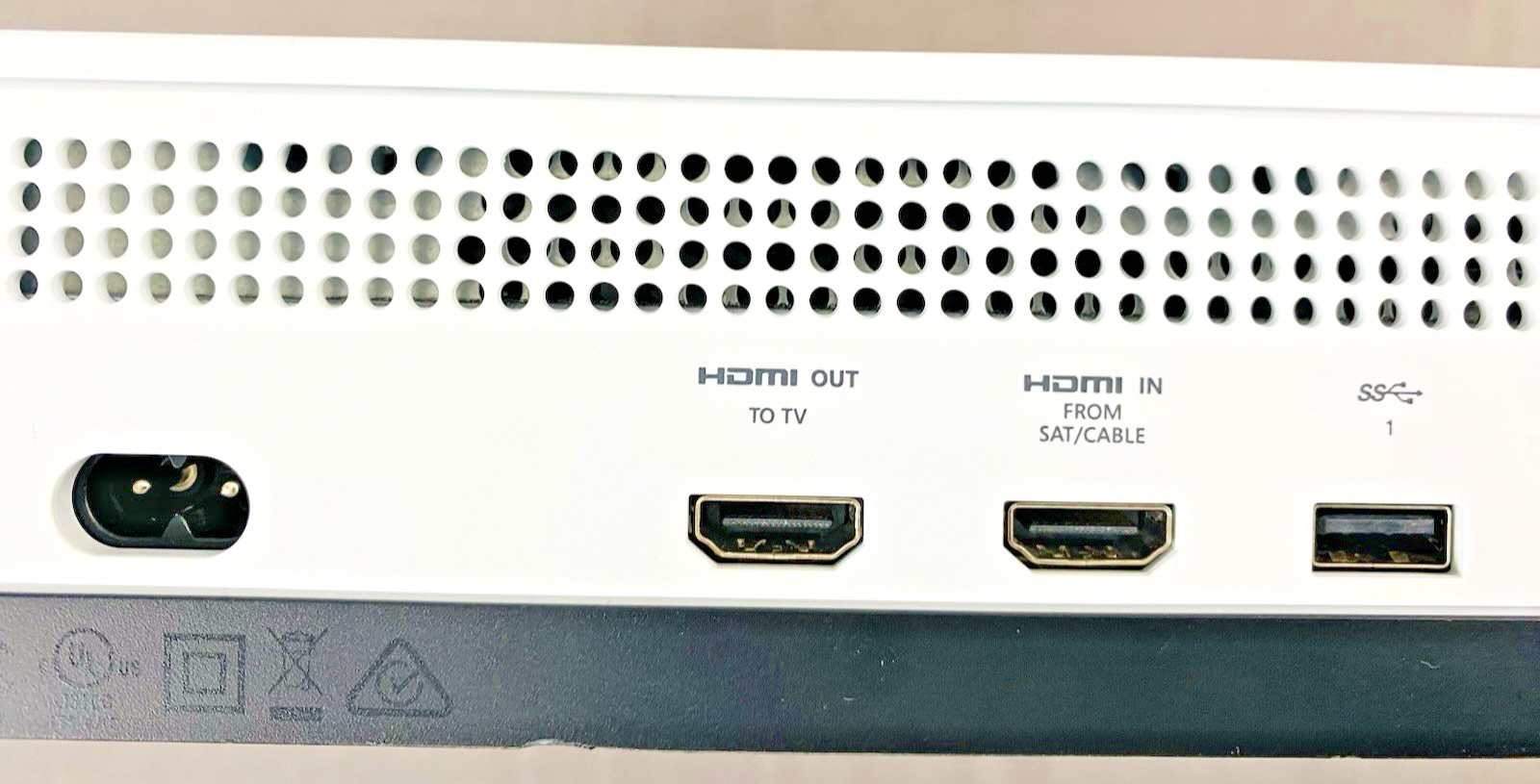Microsoft Xbox One S 500GB – White Console 1681 All Digital Bundle – Tested.