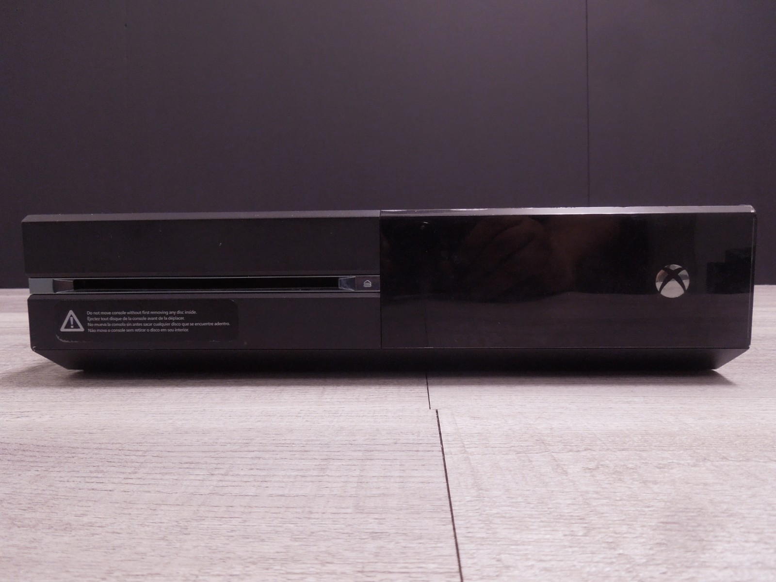 Microsoft Xbox One Black 1540 Console w/ Kinect 500GB Video Game System Console