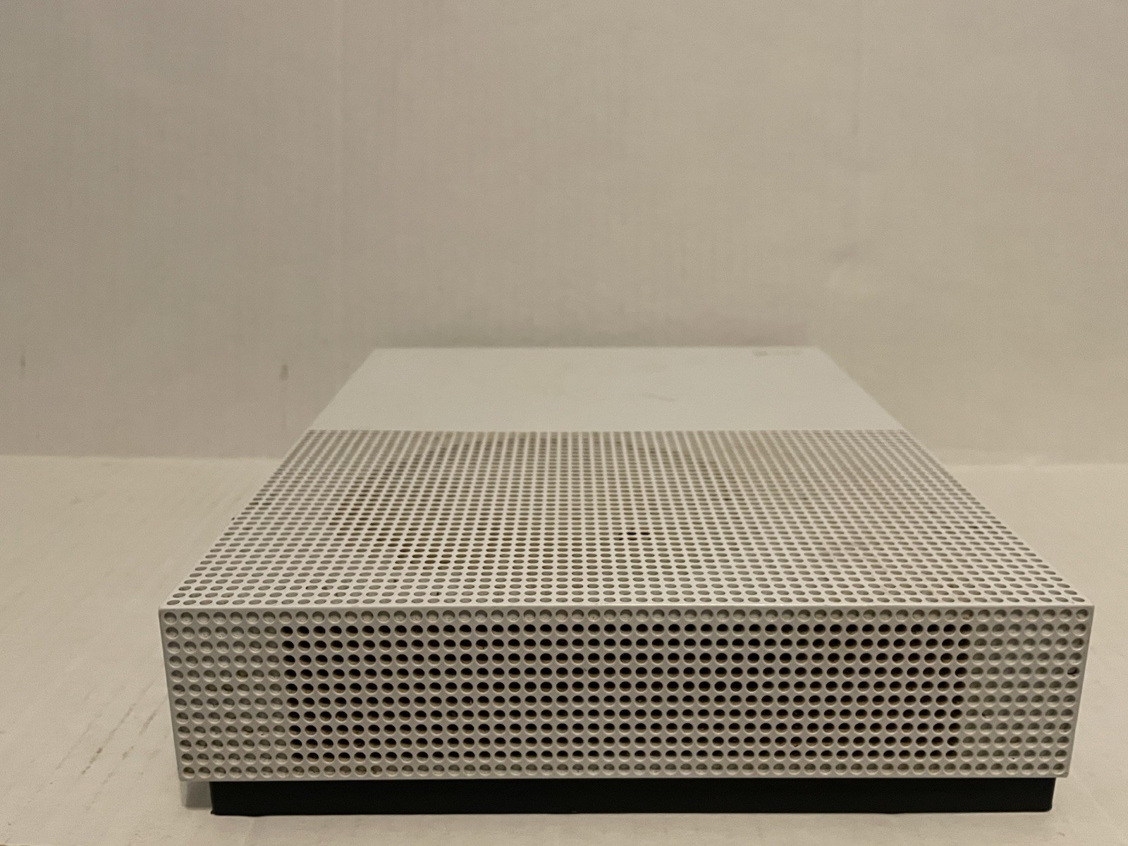 White Xbox 1 S All Digital Edition (Parts Only)￼