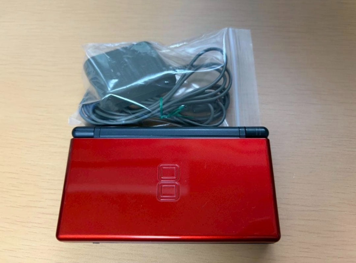 Nintendo DS Lite Crimson / Black Handheld Console Stylus & Charger Tested Work