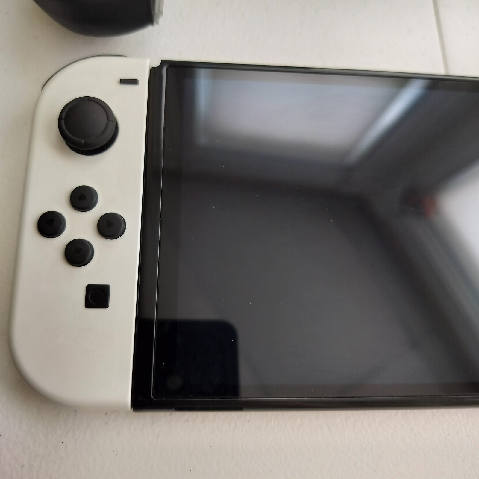 Nintendo Switch OLED HEG-001 64GB White + Dock And Accessories + Excellent Shape