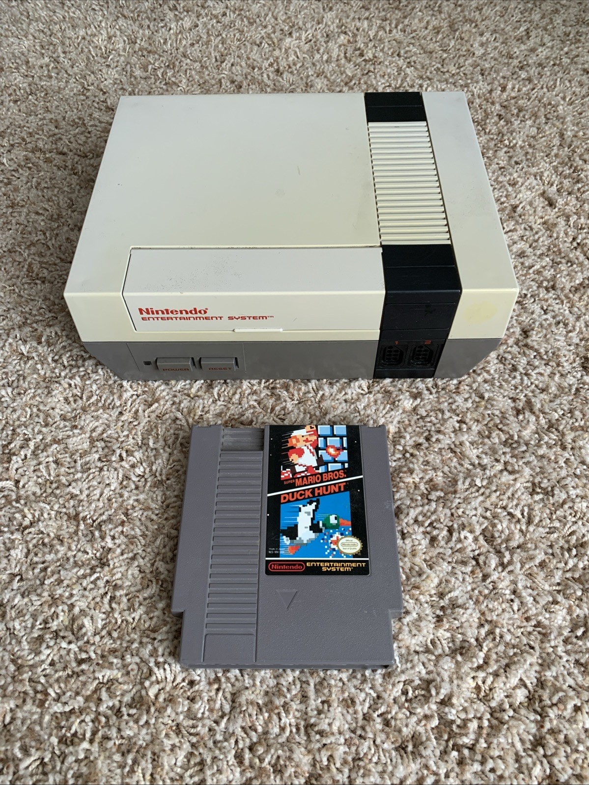 Original Nintendo NES Console w/ Super Mario Duck Hunt Game ONLY! Works – READ!