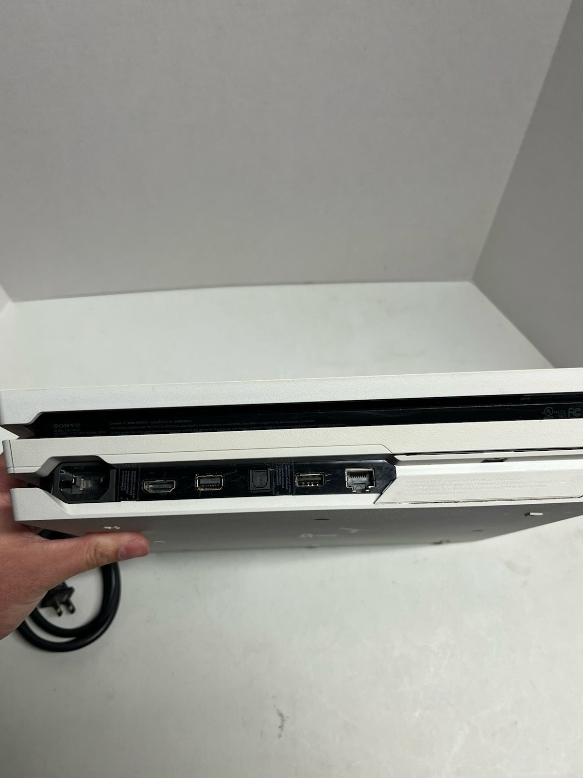 Sony PlayStation 4 Pro 1TB Video Game Console – Glacier White – Tested Working