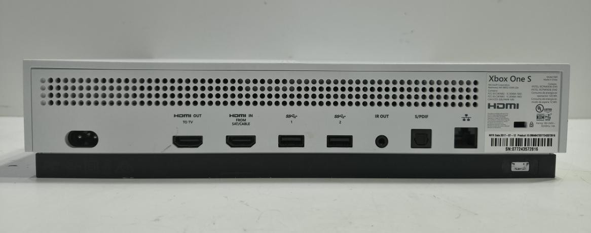 XBOX ONE S – 500GB (P11035462)