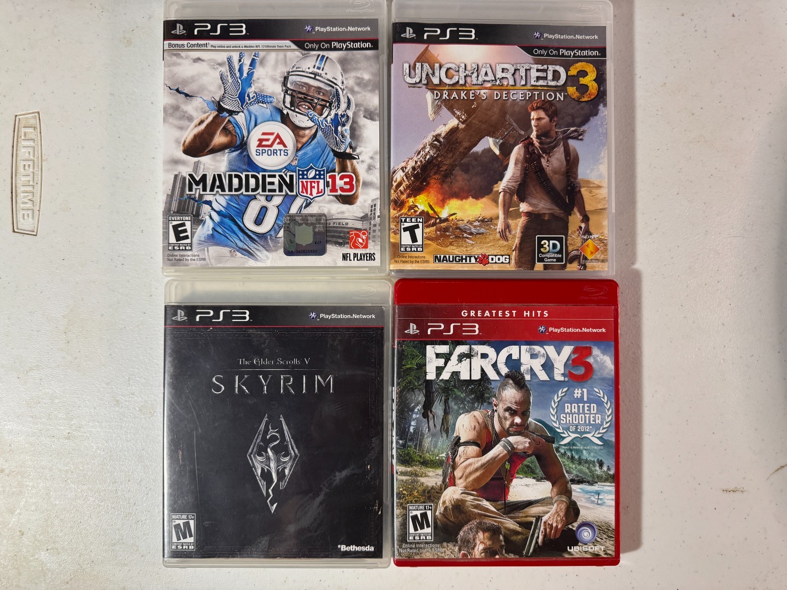 Sony PlayStation 3 PS3 Slim TESTED 320GB (3001B) w cords, controller and games