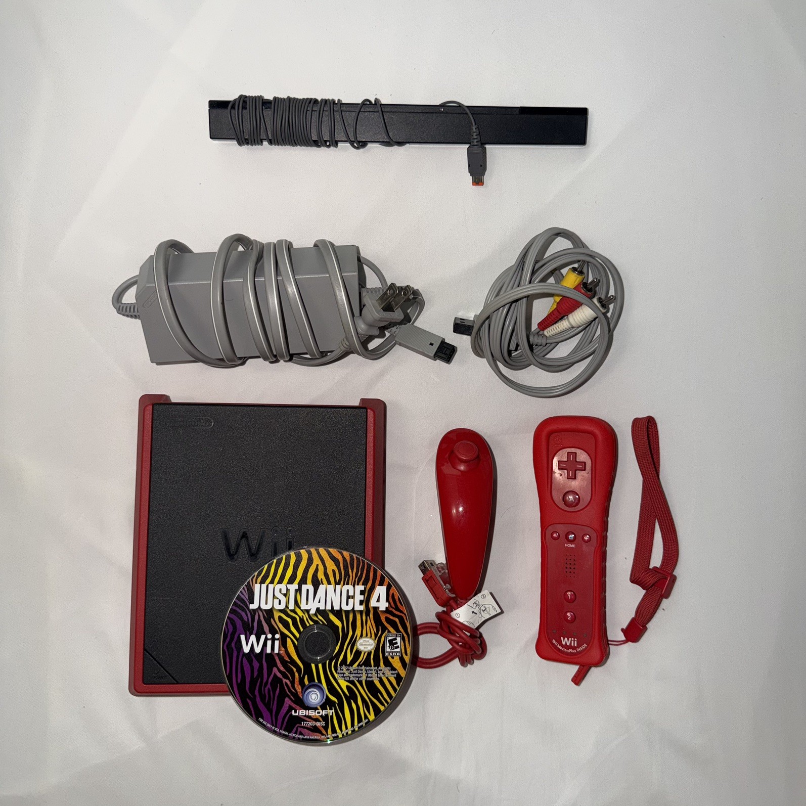Nintendo Red Wii Mini RVL-201(USA) w/ Just Dance 4 Bundle Lot – TESTED WORKING