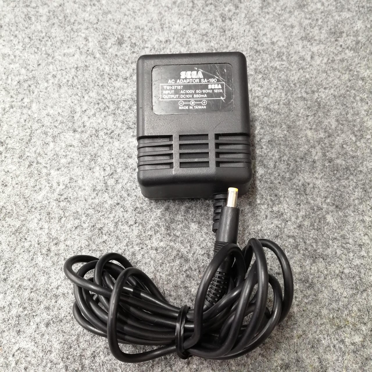 Mega Drive 2 Model HAA 2502 SEGA