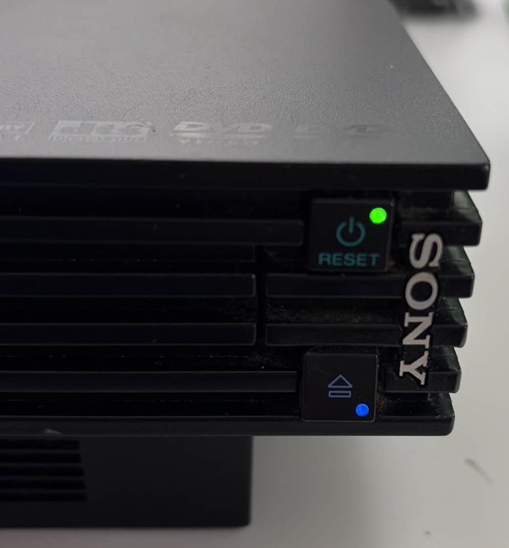 Sony PS 2 Black Console SCPH-39001 Working W/ 8MB Memory Card,2 Games & Cordes