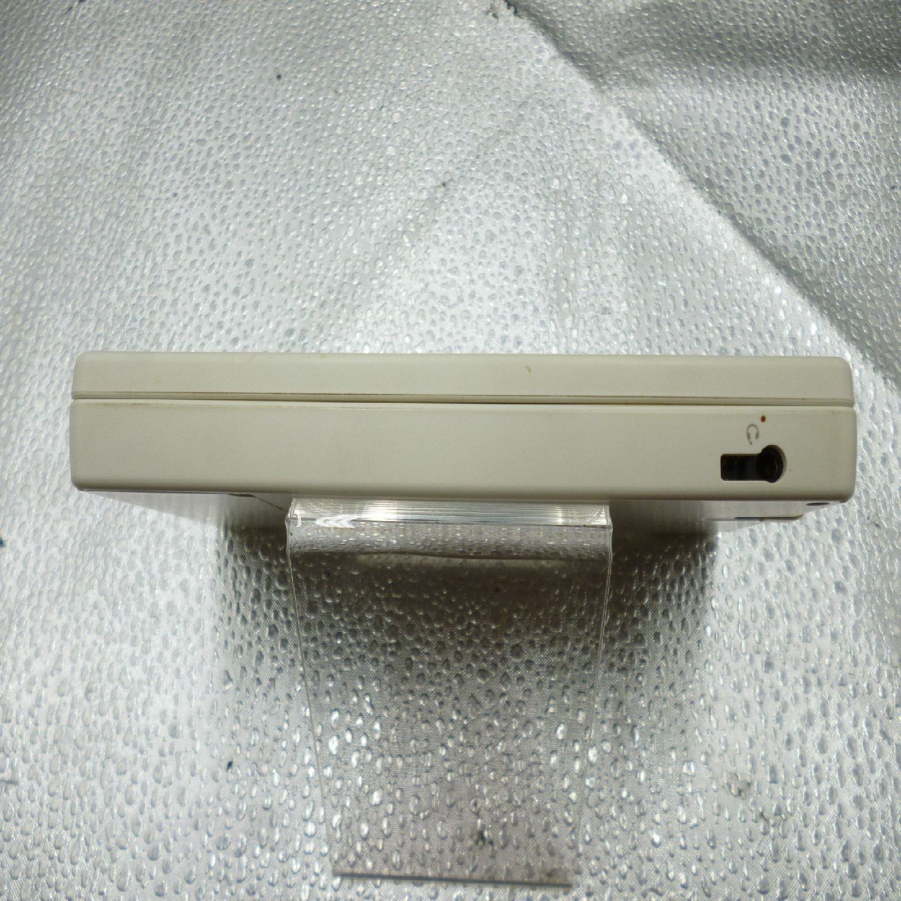 Nintendo DSi Game Console White TWL-001 charger 2 game software E20260114002