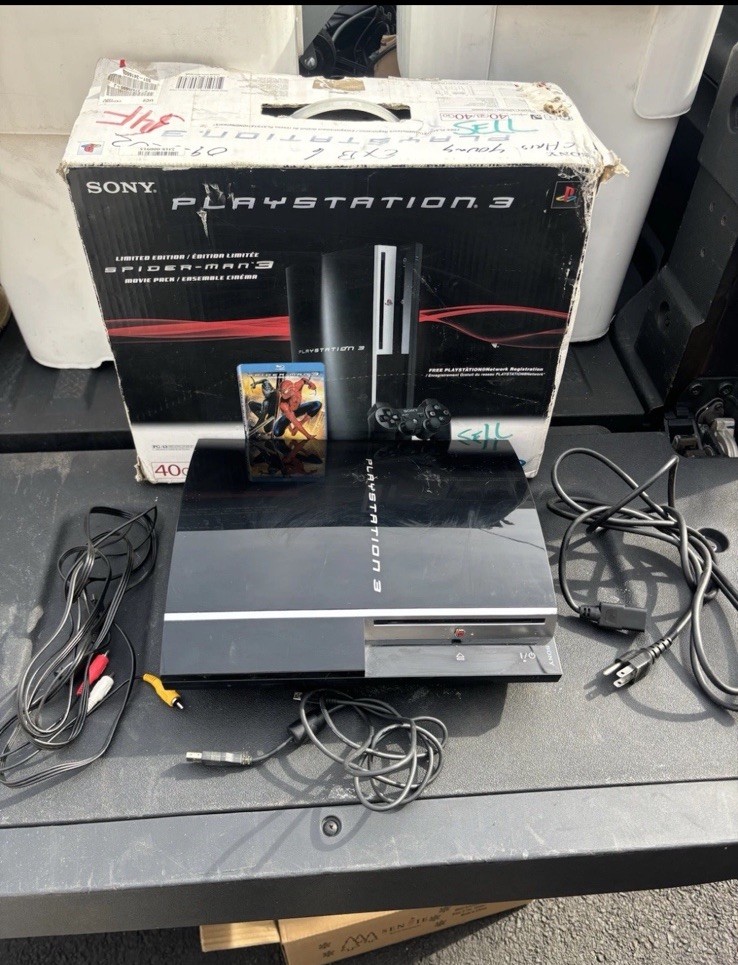 Sony PlayStation 3 40GB Black. Used in Original Box- What You See Comes !!