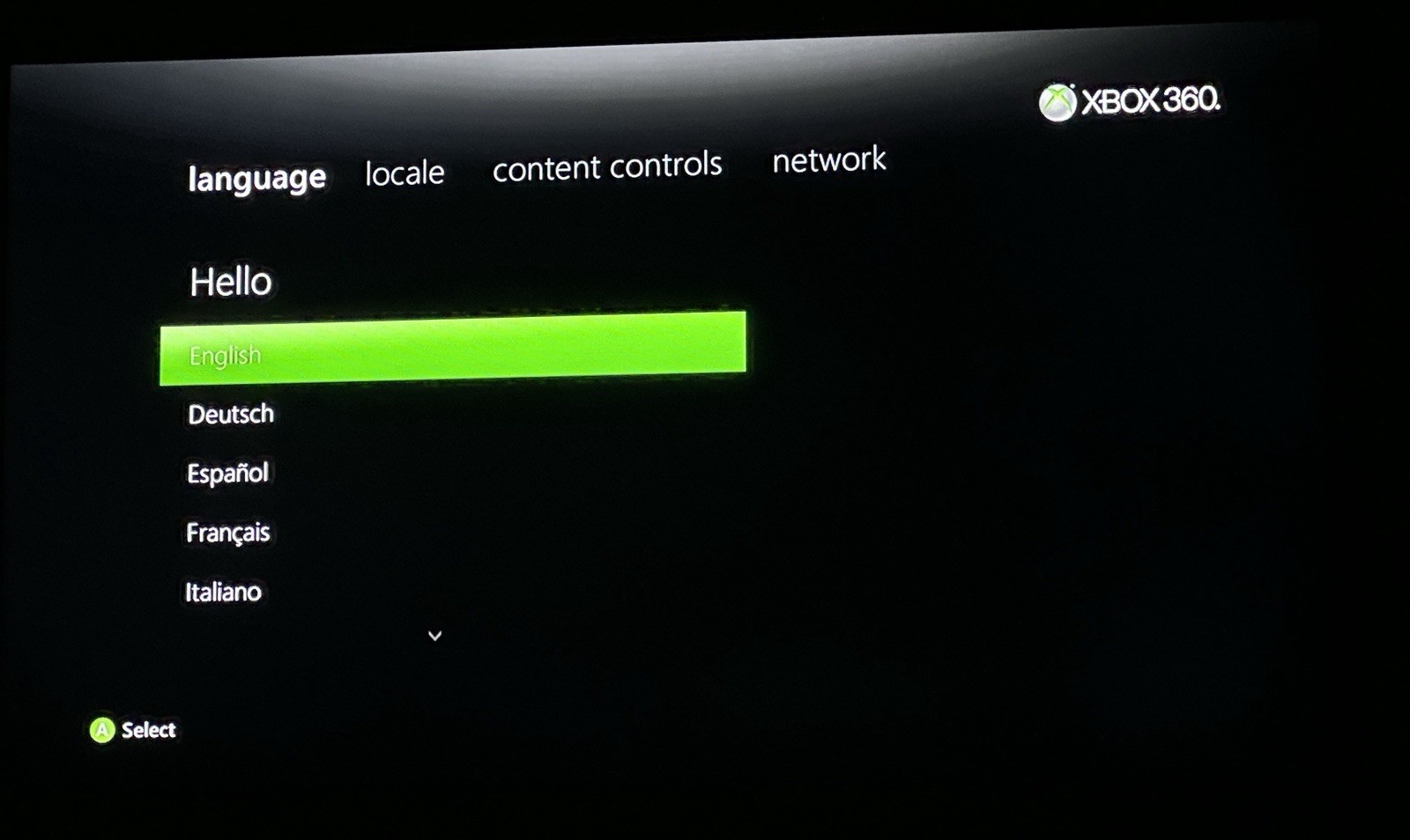 Microsoft Xbox 360 S 4GB Console, One Controller/12 Games
