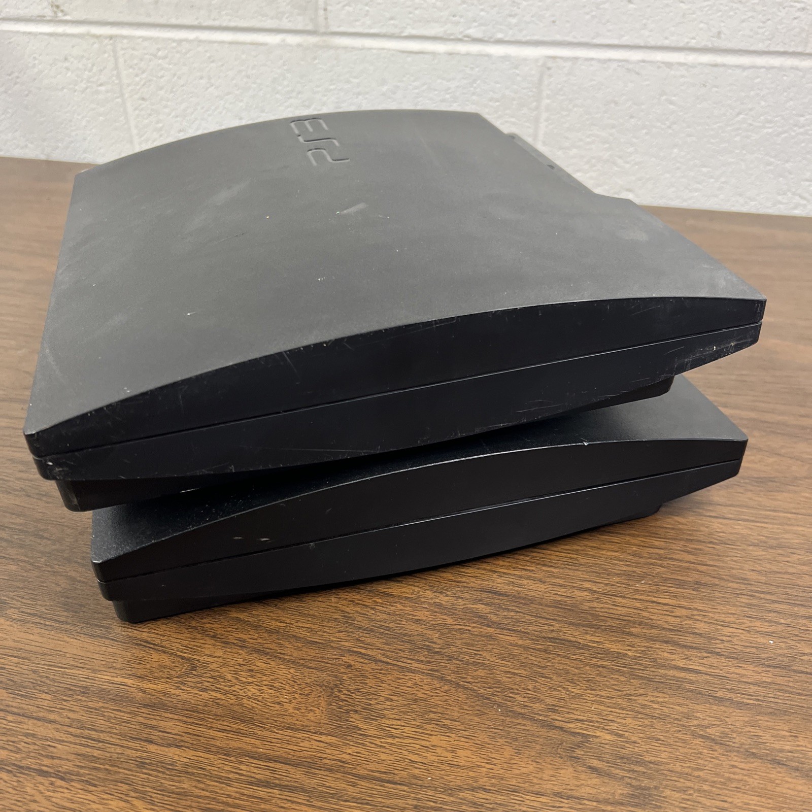 Lot Of 2 Broken Sony PlayStation 3 PS3 Slim CECH-3001 Consoles For Parts/Repair