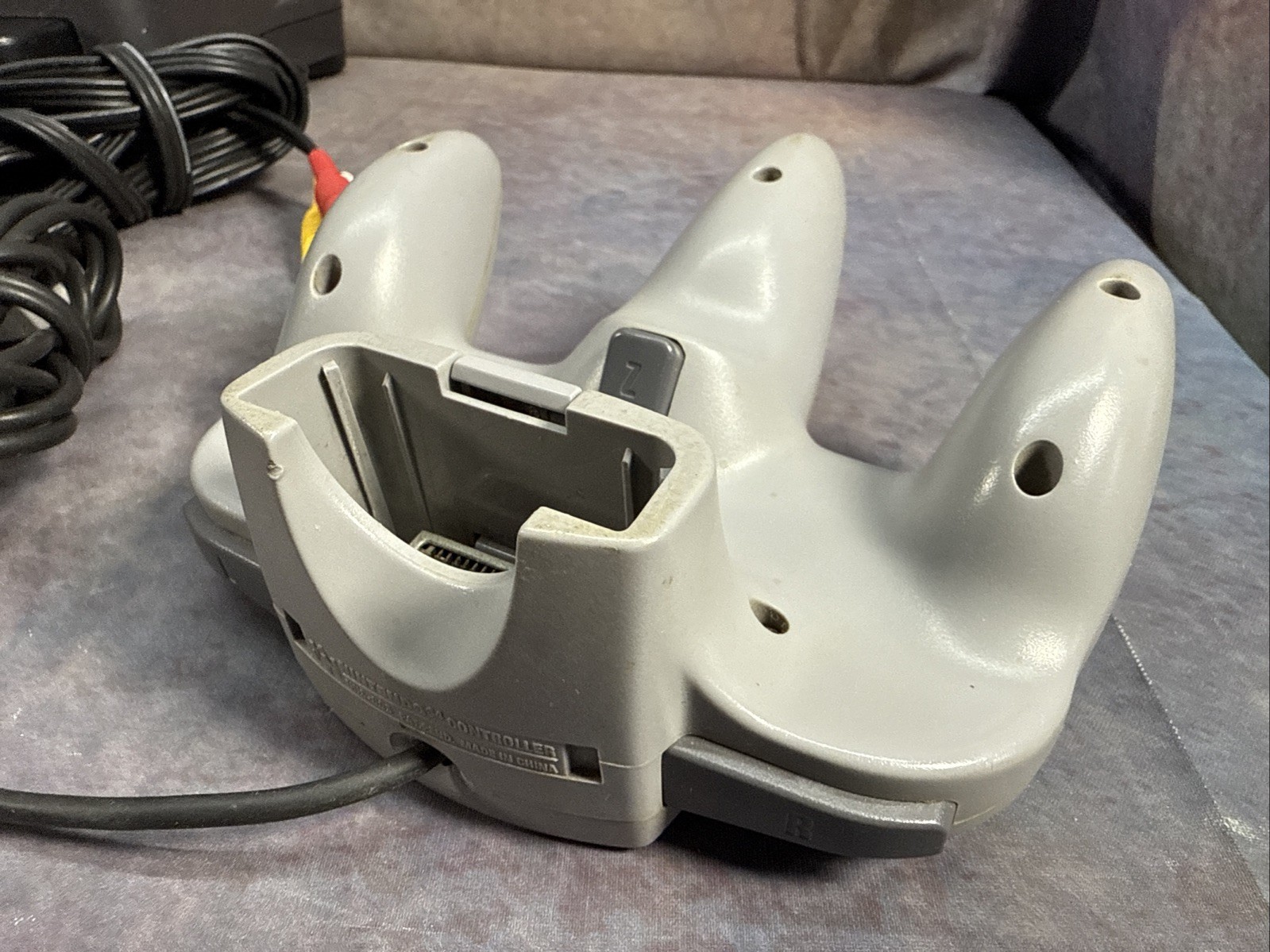 Nintendo 64 N64 Console with Controller, Cords & Turok Game Tested Works