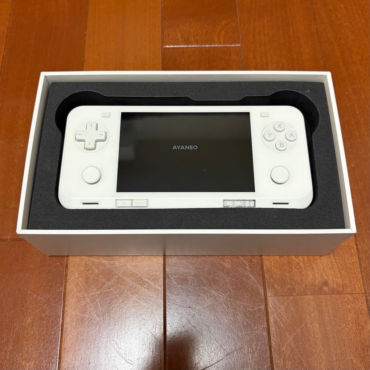 AYANEO Pocket ACE White 16GB RAM 512GB Snapdragon G3x Gen2 Handheld w/ Case