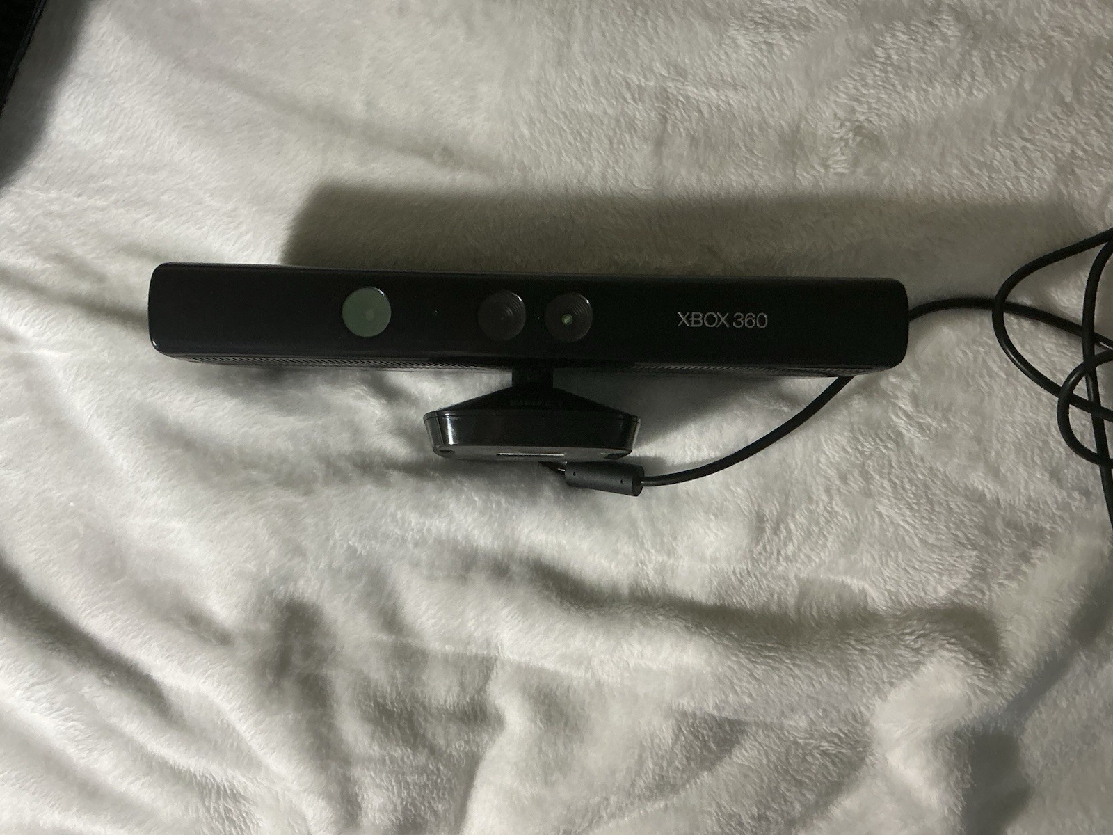 Microsoft Xbox 360 Black Console Bundle Kinect Controller Cables TMNT Game