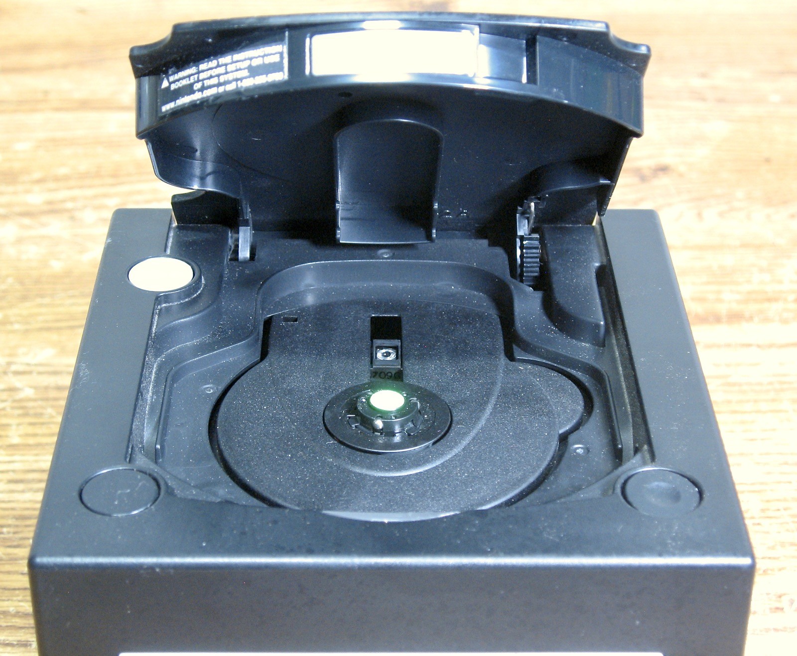 Nintendo GameCube w/Controller – Black – DOL-101 (USA)