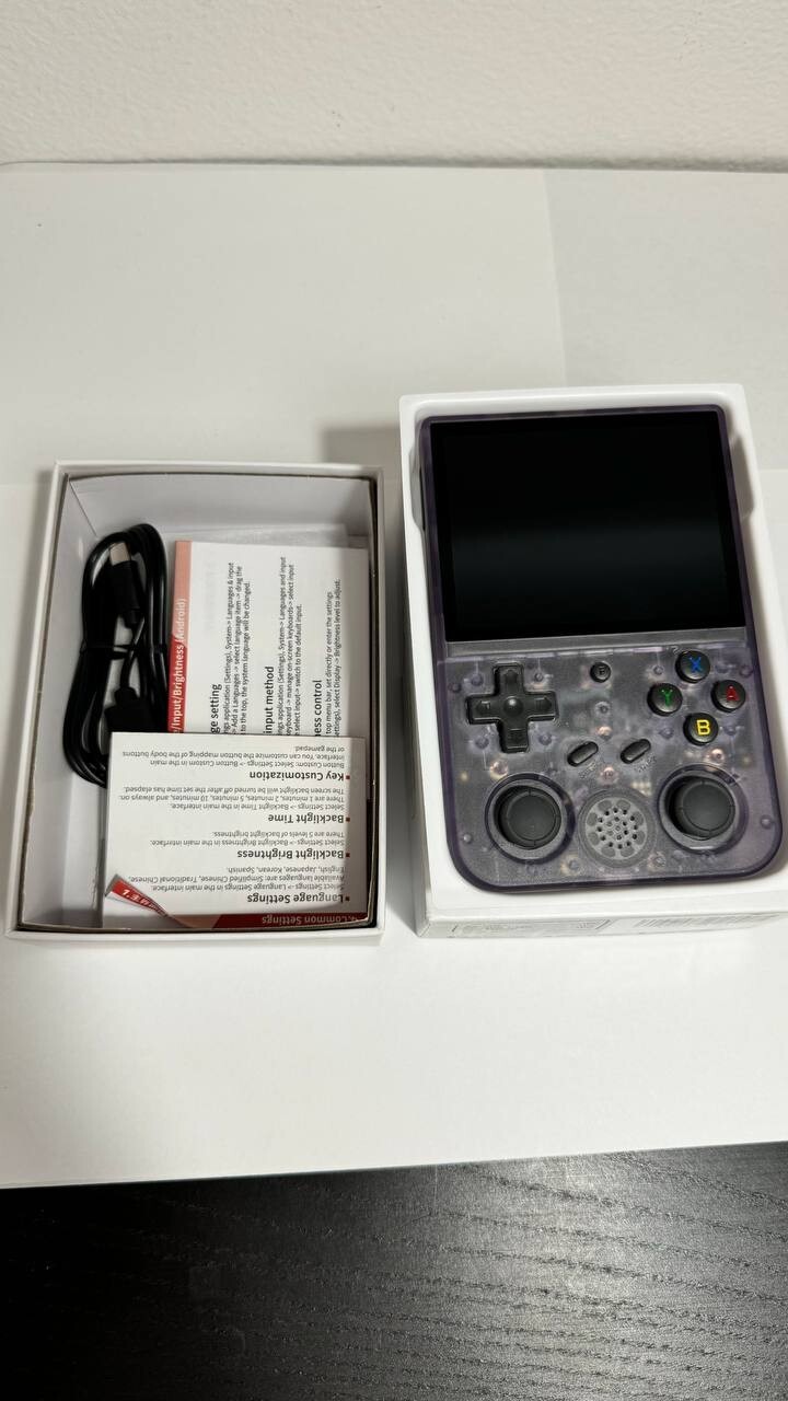 RG353V Retro Video Handheld Game Console Android 11+Linux System, 3.5 Inches IPS