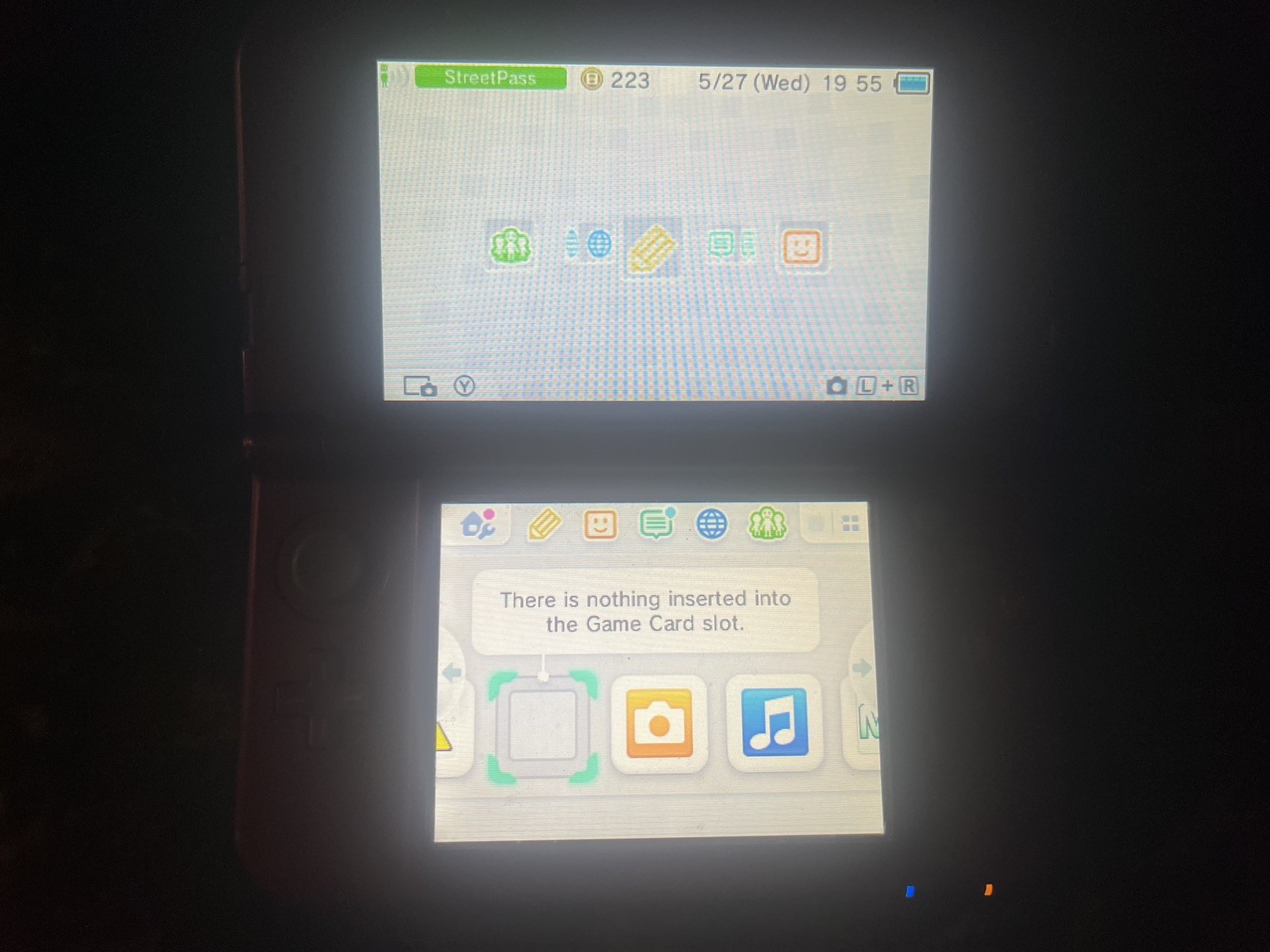 New Nintendo 3DS XL Handheld Red Carrying Case, Charger, + Four Games Included!