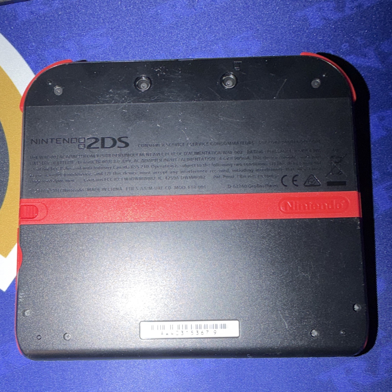 Nintendo 2DS Handheld System Console Black/Red FTR-001 Nintendo 2DS Platform