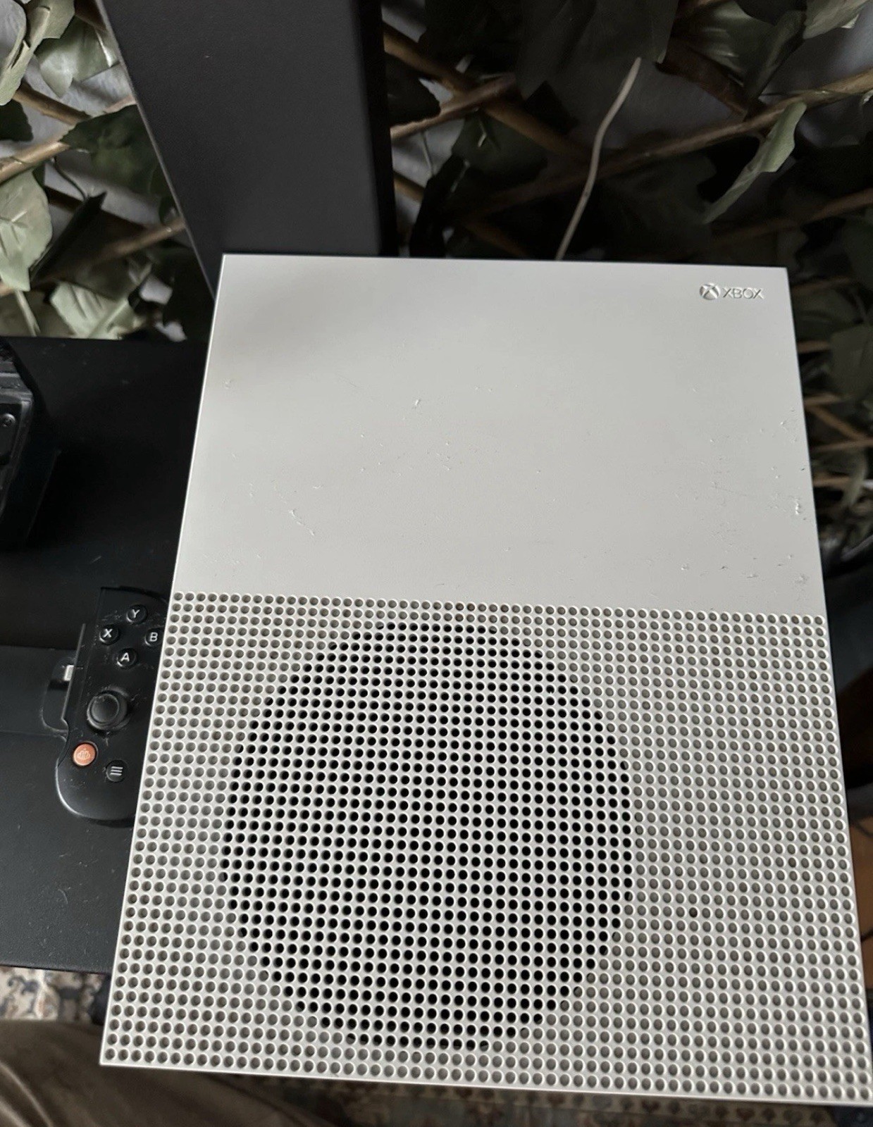 Xbox One S 1TB Console White Bundle