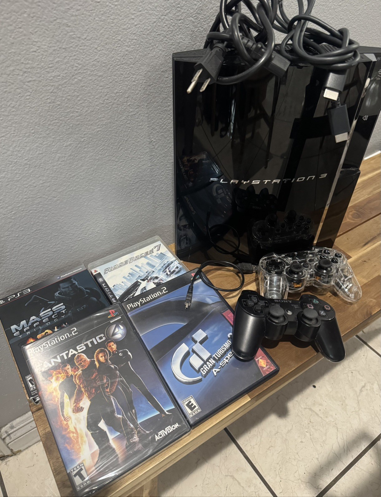 PlayStation 3 CECHA01 Backwards Compatible Console + 2 Controllers/Games (1 NEW)